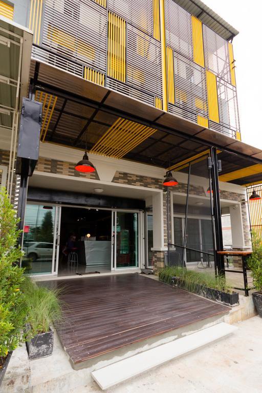 Oyes Hostel Krabi town Εξωτερικό φωτογραφία