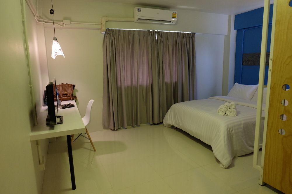 Oyes Hostel Krabi town Εξωτερικό φωτογραφία