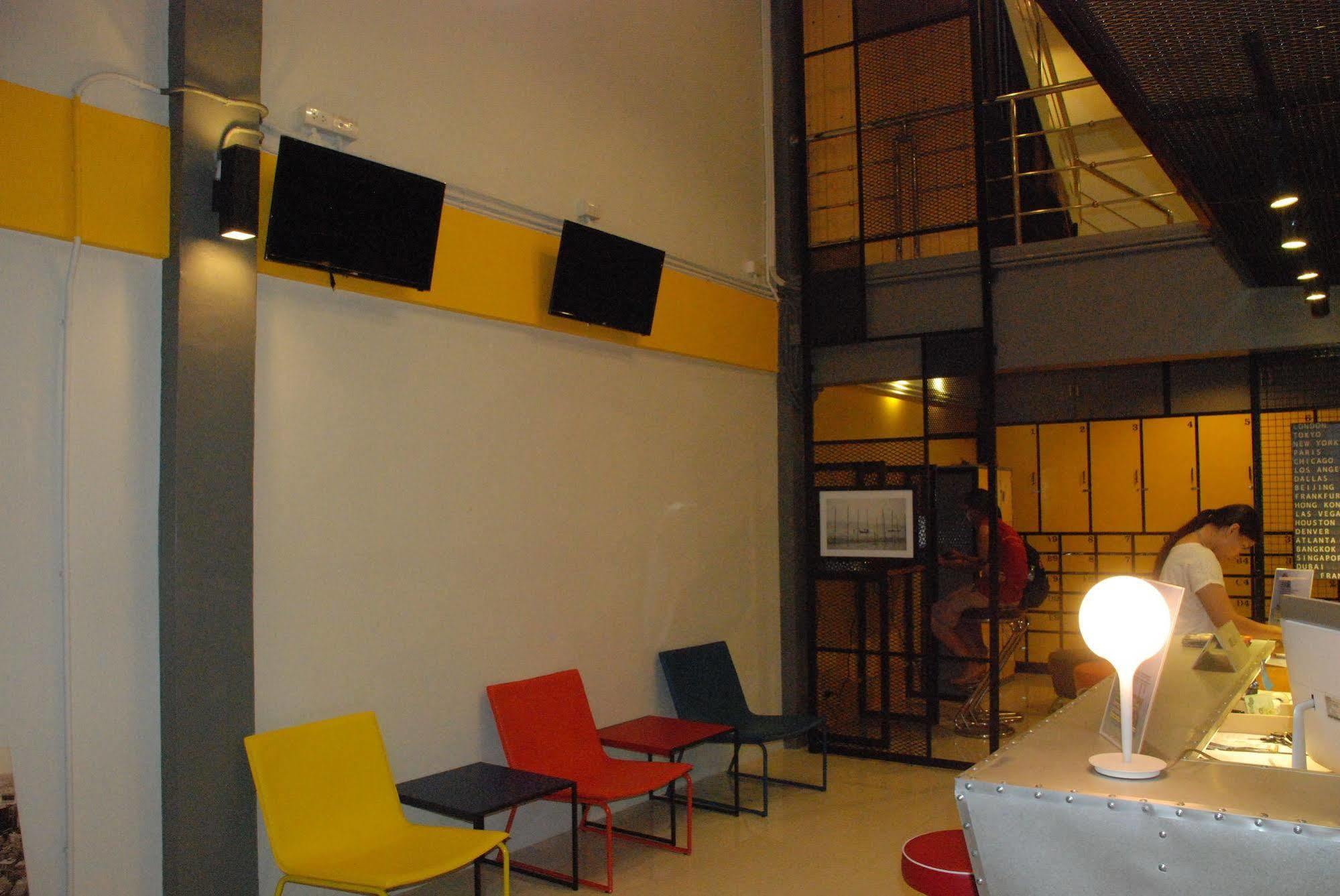 Oyes Hostel Krabi town Εξωτερικό φωτογραφία